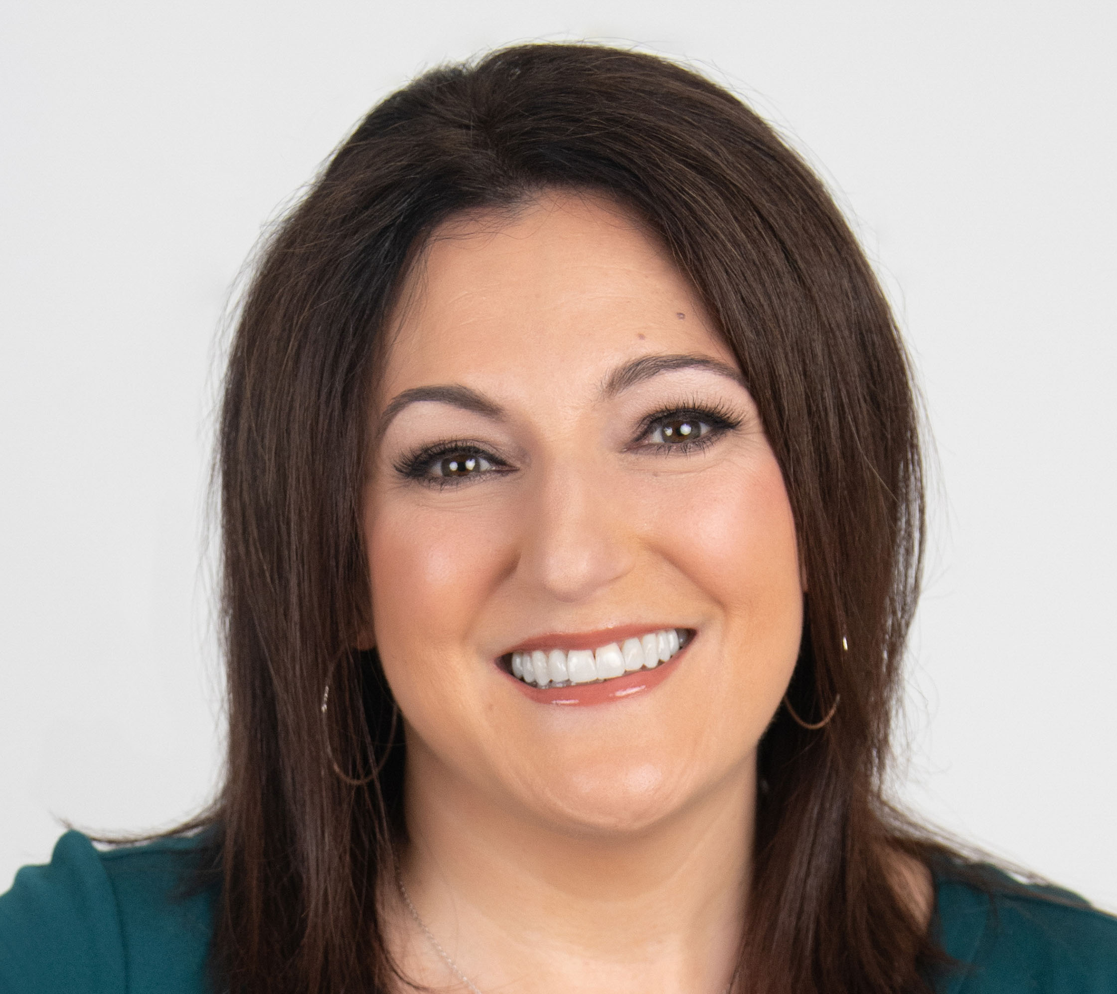Lisa Hernandez