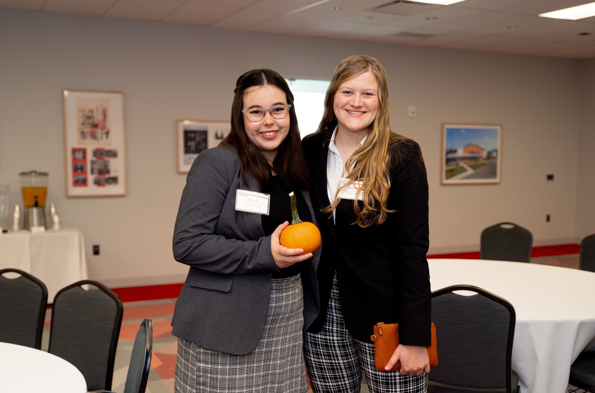 CIO AMBASSADORS LEIA & AMANDA